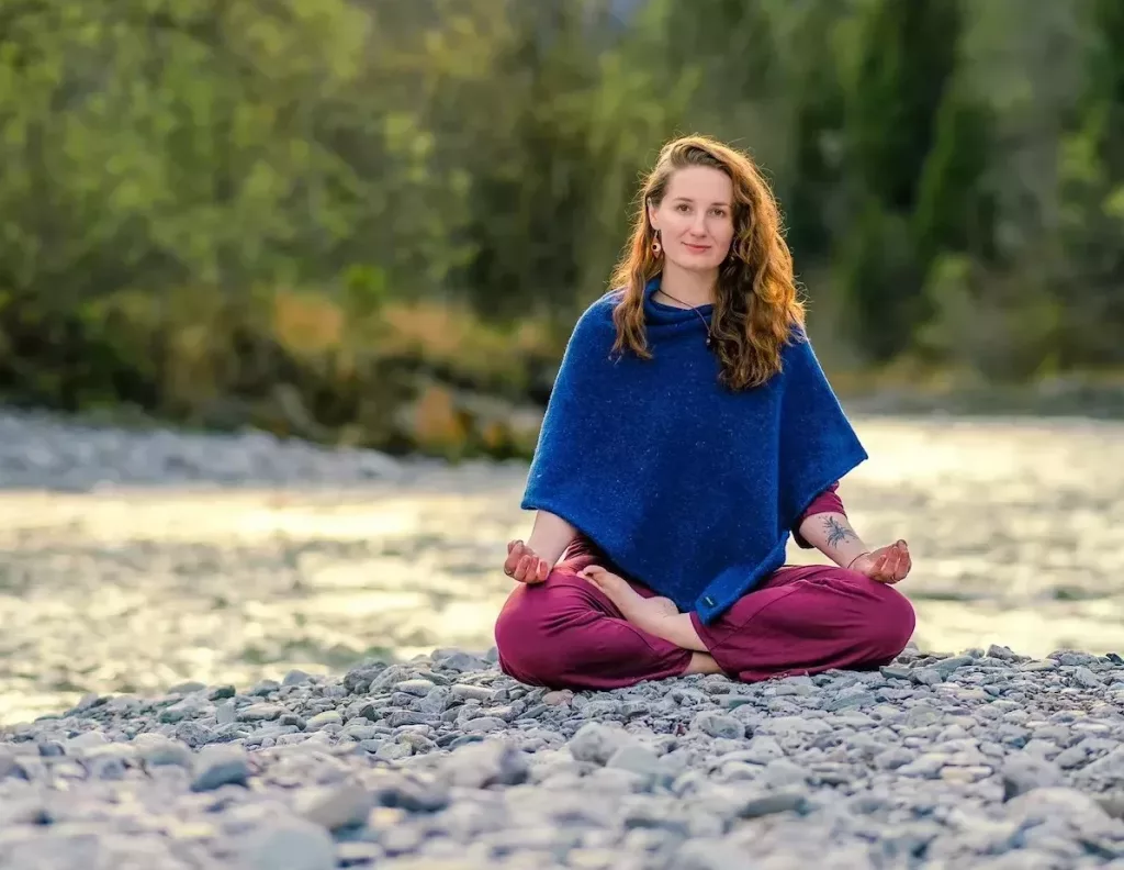 Nadine Haslacher Yoga Embodiment Retreat Urlaub